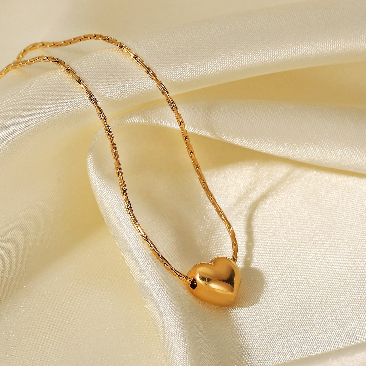 Morsina Heart Necklace